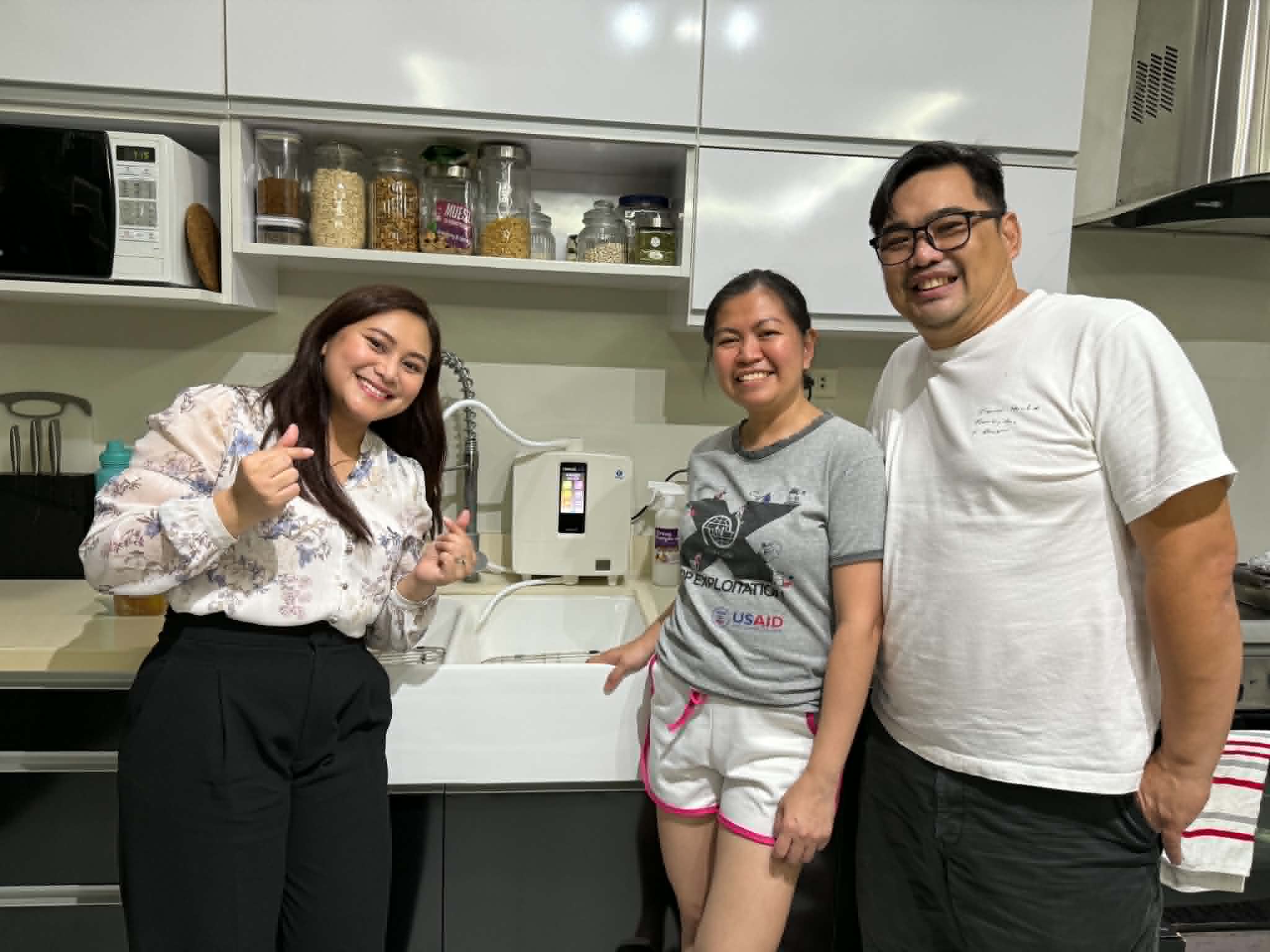 Filipino family with their Kangen machine #13